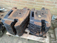 Poids frontaux Valtra gewichten 50kg 12 stuks