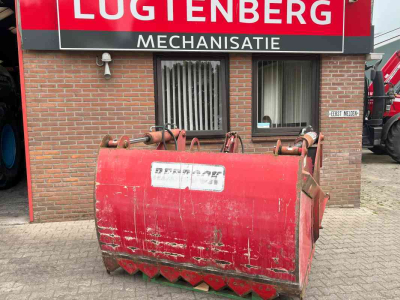 Coupe-blocs d'ensilage Redrock Alligator 180-100 Kuilhapper Voermachines