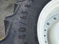 Roues, Pneus, Jantes, Barillets Jumelage Mitas 540/65 R38 en 440/65 R28