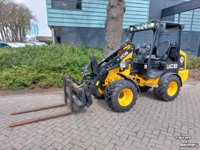 Chargeuse sur pneus JCB 403 SP