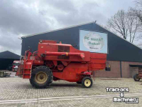 Moissonneuse batteuse Laverda m 120