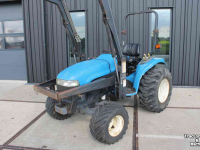 Tracteur pour horticulture New Holland TC25D (Shibaura ST324H) hydrostaat minitrekker tractor met voorlader frontlader