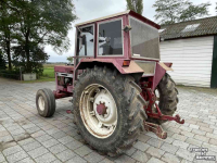 Tracteur International 1246