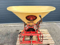 Distributeur d‘engrais Vicon Pendelstrooier
