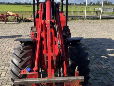 Chargeuse sur pneus Schäffer 4250