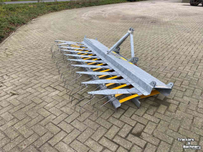 Aérateur de prairie Joskin BF300R4S2