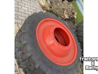 Roues, Pneus, Jantes, Barillets Jumelage Alliance 270/95R36 95%