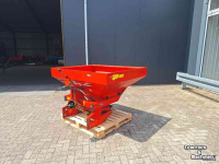 Distributeur d‘engrais Kuhn C-ZSA 800