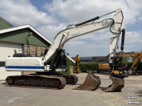 Pelles sur chenilles Hitachi ZX250LC-6