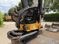 Pelles sur chenilles Hitachi ZX250LC-6