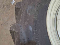 Roues, Pneus, Jantes, Barillets Jumelage Firestone 460/85R38 & 380/85R28