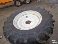 Roues, Pneus, Jantes, Barillets Jumelage Firestone 460/85R38 & 380/85R28