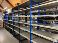 Rayonnage d‘entrepôt / Rayonnage de magasin  Legbordstelling
