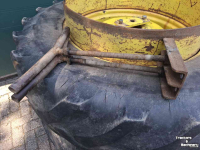 Roues, Pneus, Jantes, Barillets Jumelage Good Year 18.4R38 dubbellucht dubbele montage kuilbanden kuilwielen dubbelwiel dubbelband dubbelset m