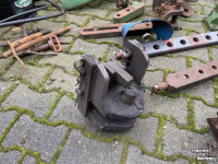 Pièces d‘occasion pour tracteurs  Kipperknobbel