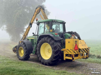 Tracteur John Deere 6910 met Herder Grenadier MBK 120 S