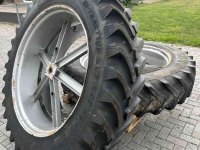 Roues, Pneus, Jantes, Barillets Jumelage  Dubbellucht set 380/90R46