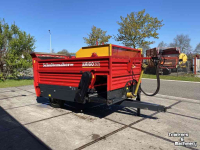 Distributeur de fourrage en bloc Schuitemaker AMIGO 30S Blokkendoseerwagen