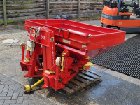 Distributeur d‘engrais Lely SE Centermatic met centronic strooicomputer