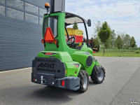 Chargeuse sur pneus Avant 528 Rental mini-shovel