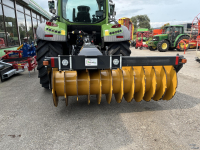 Rouleau packer de silage Mammut SK250 H