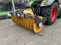 Rouleau packer de silage Mammut SK250 H