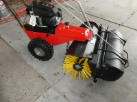 Balayeur Meclean Frontsweep Pro 82 zelfrijdend