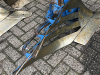Charrues Lemken Juwel 8 V 4+1 N100 met Flexpack