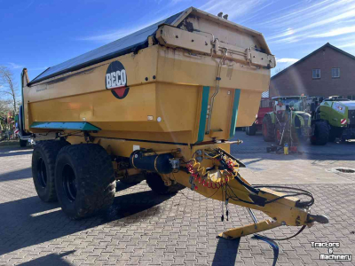 Benne agricole Beco Maxxim 240