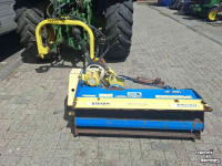Rotobroyeur Zanon TMO 1300 klepelmaaier maaier klepelen verstekmaaier klepelaar klepelas k