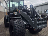 Chargeuse sur pneus Giant G3500 X-tra 54873