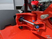 Bras avec tondeuse à fléaux Kuhn Agri Longer HE 6045 PTC