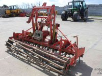 Herse rotative Lely Roterra 300-33 rotorkopeg rotoreg met hydraulische hefinrichting