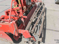 Herse rotative Lely Roterra 300-33 rotorkopeg rotoreg met hydraulische hefinrichting