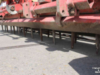 Herse rotative Lely Roterra 300-33 rotorkopeg rotoreg met hydraulische hefinrichting