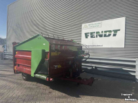 Distributeur de fourrage en bloc Strautmann BVW