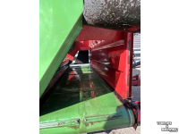 Distributeur de fourrage en bloc Strautmann BVW