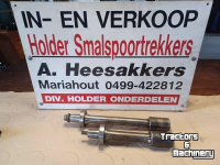 Pièces d‘occasion pour tracteurs Holder zwischenwelle 125715