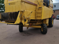Moissonneuse batteuse New Holland TX34 MAAIDORSER