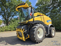 Ensileuse automotrice New Holland FR 550