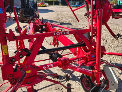 Faneur Lely Lotus 675