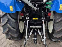 Tracteur New Holland BOOMER 25 HST
