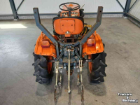 Tracteur pour horticulture Kubota B 7100 HST Mini Tractor