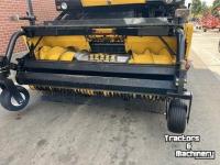 Ensileuse automotrice New Holland FR700