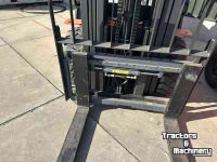 Chariot élévateur  hchi   3500kg  2 stuks voorraad
