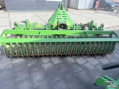 Herse rotative Amazone KE 3000 Super