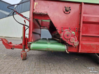 Distributeur de fourrage en bloc Strautmann BVW Blokkenverdeelwagen