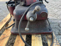 Affuteuse  Klepslijpmachine gebruikt