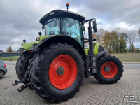 Tracteur Claas Axion 810 Cebis