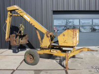Pelleteuse  Griesser 1614 getrokken kraan graafmachine op wielen met knijperbak